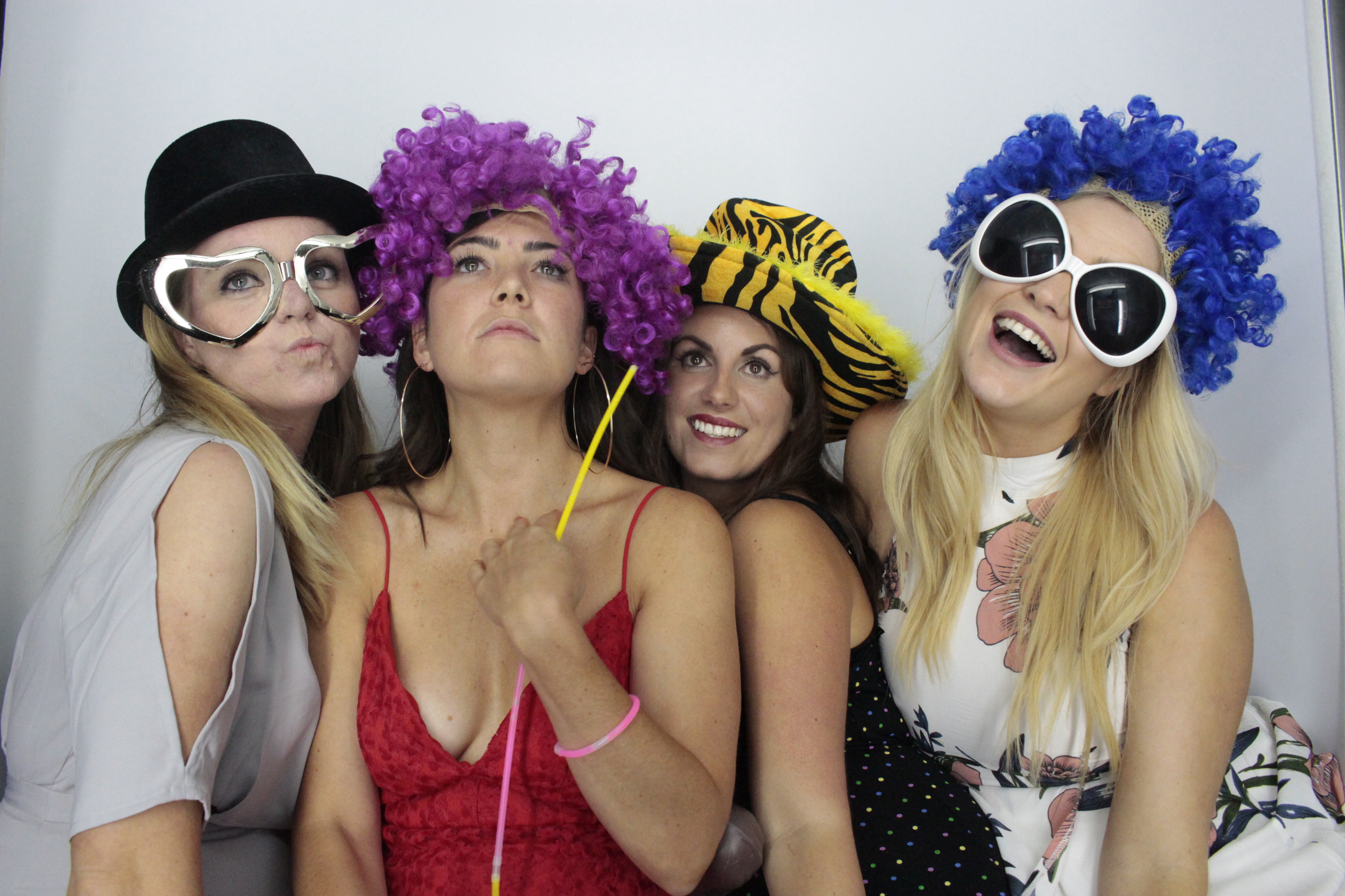 Ollie & Amy's Wedding | View more photos from the event at gallery.myphotoboothexperience.co.uk/u/MyPhotoBoothExperienceLtd/Ollie-Amys-Wedding